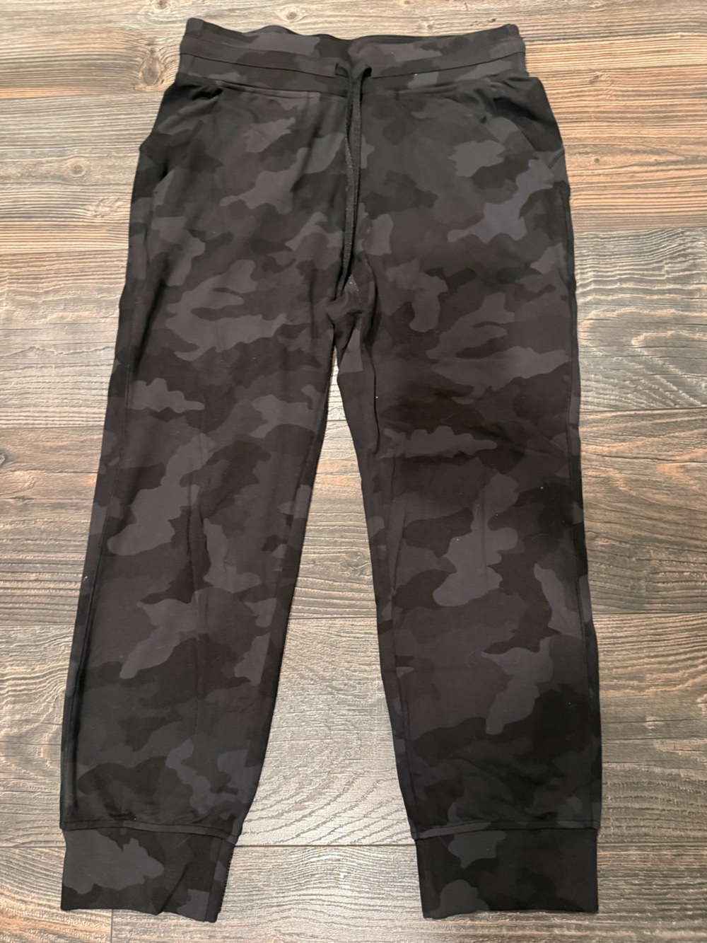 Women’s Black Camo Performance joggers